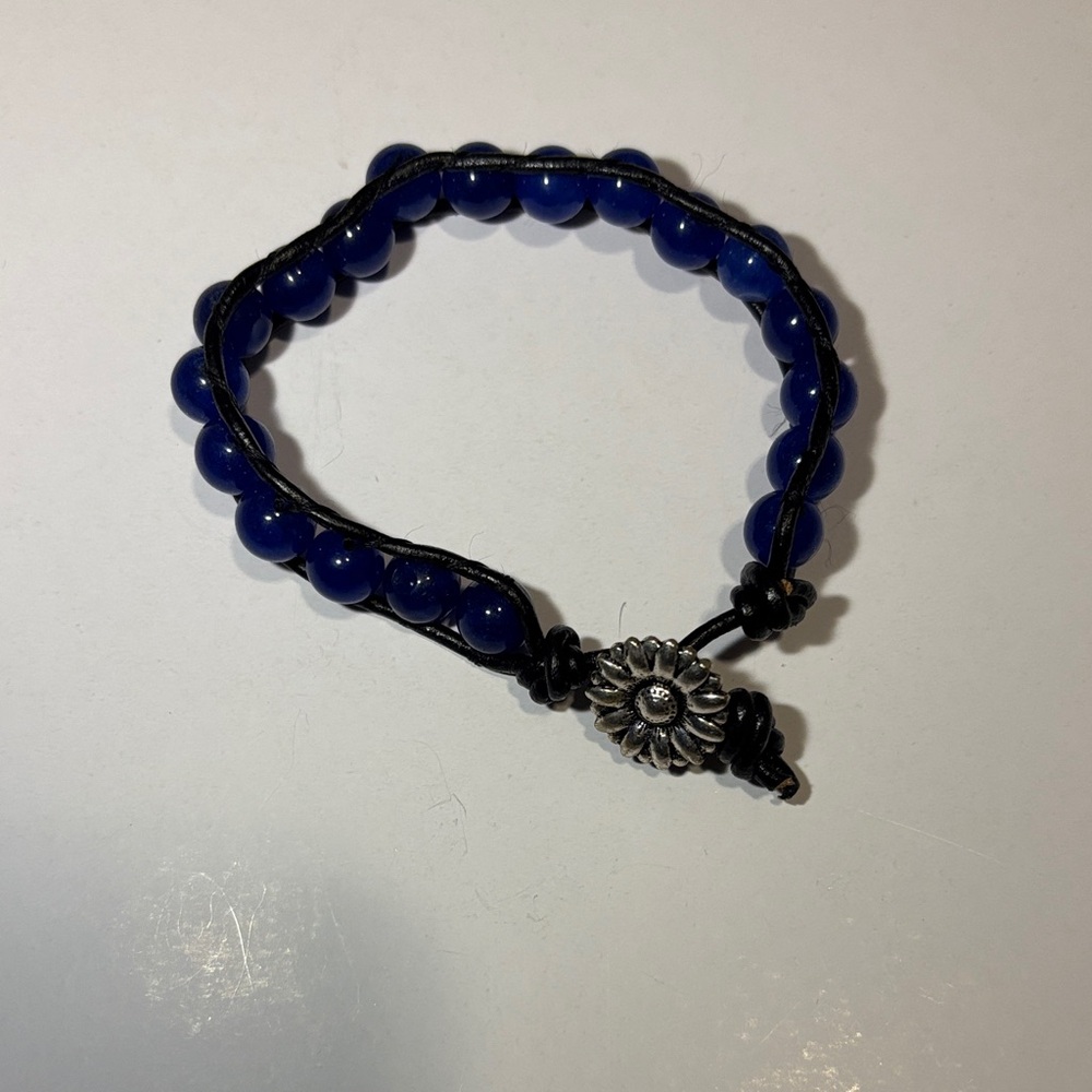 Blue Beaded Bracelet with Silver Flower Clasp